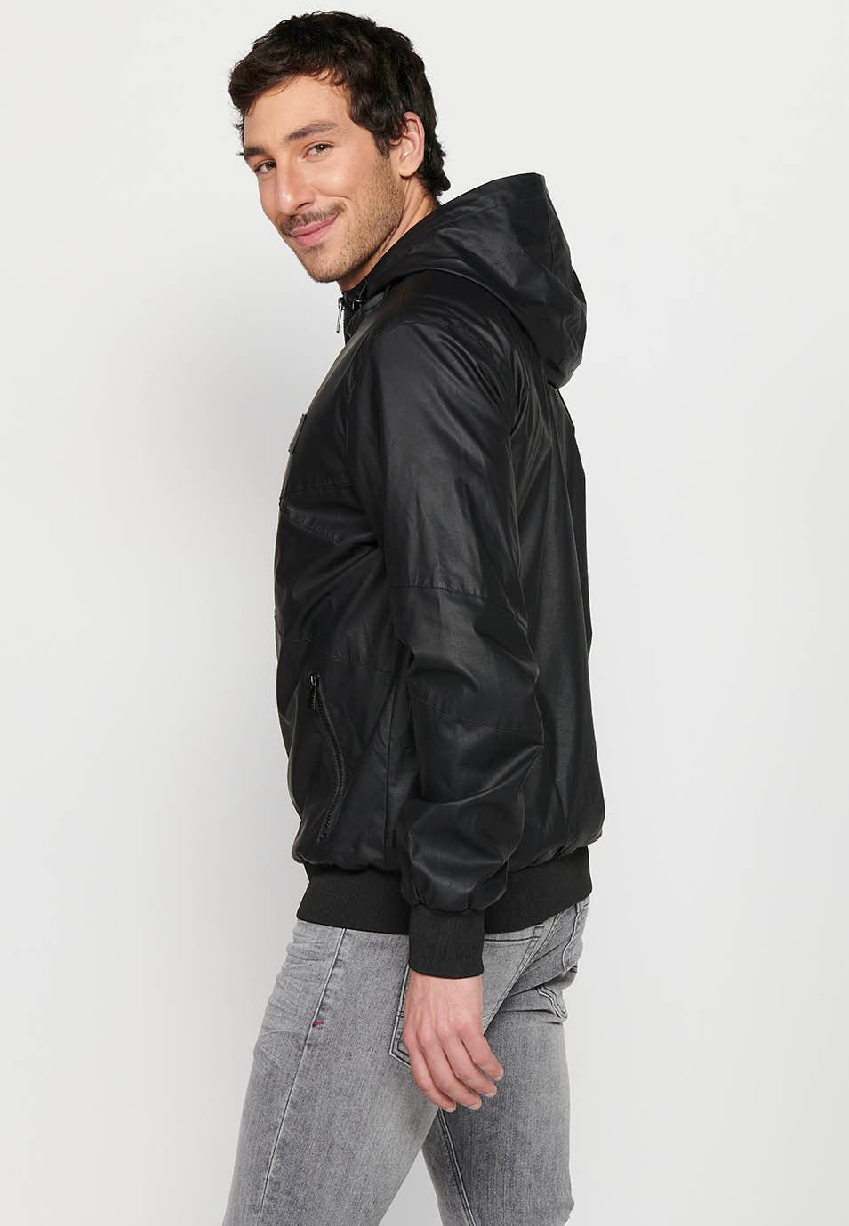 Cazadora Bomber Efecto Piel con Capucha Hombre – Koroshi Negra