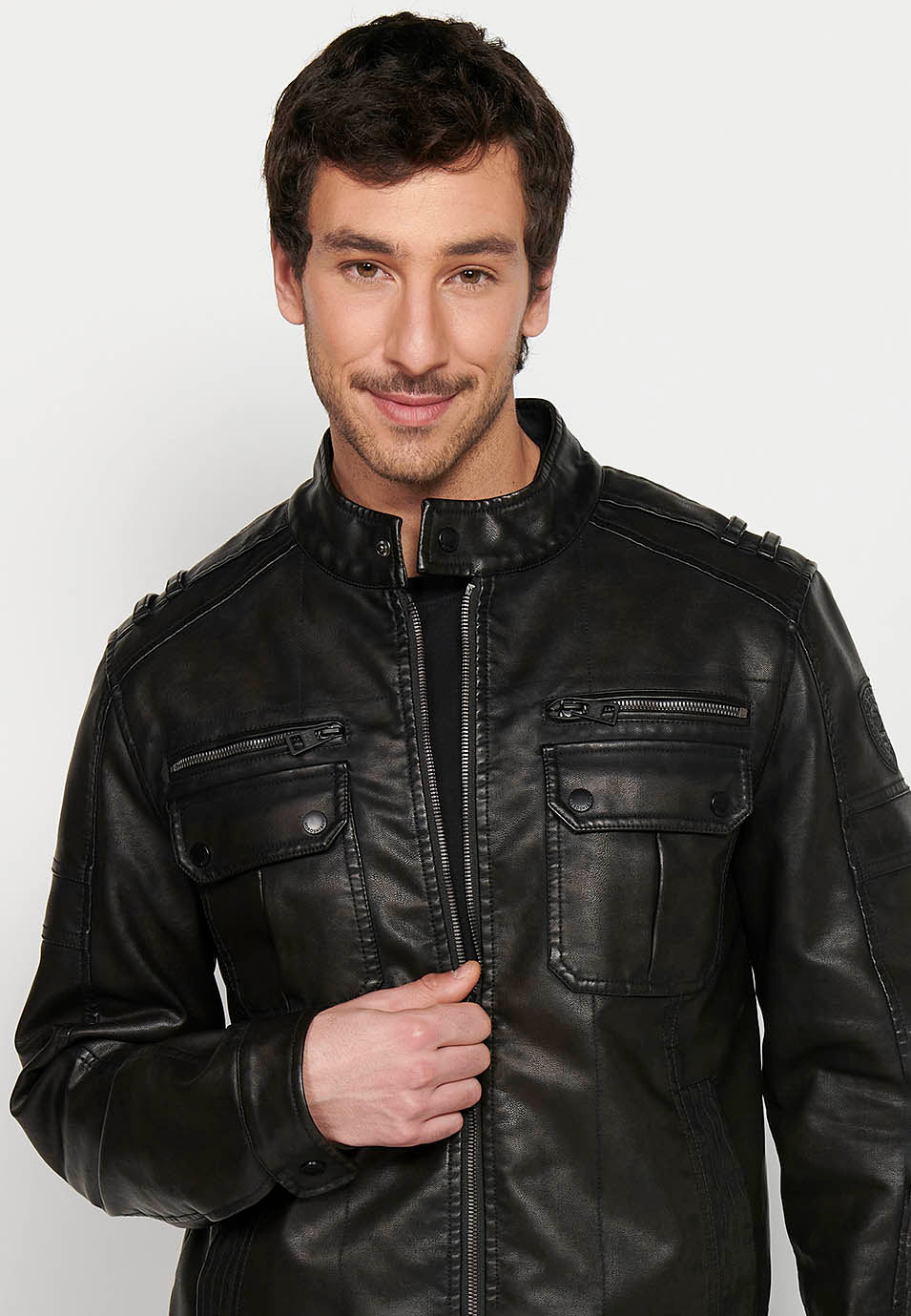 Chaqueta Biker Efecto Piel Cuello Alto Hombre – Koroshi Marrón Oscuro
