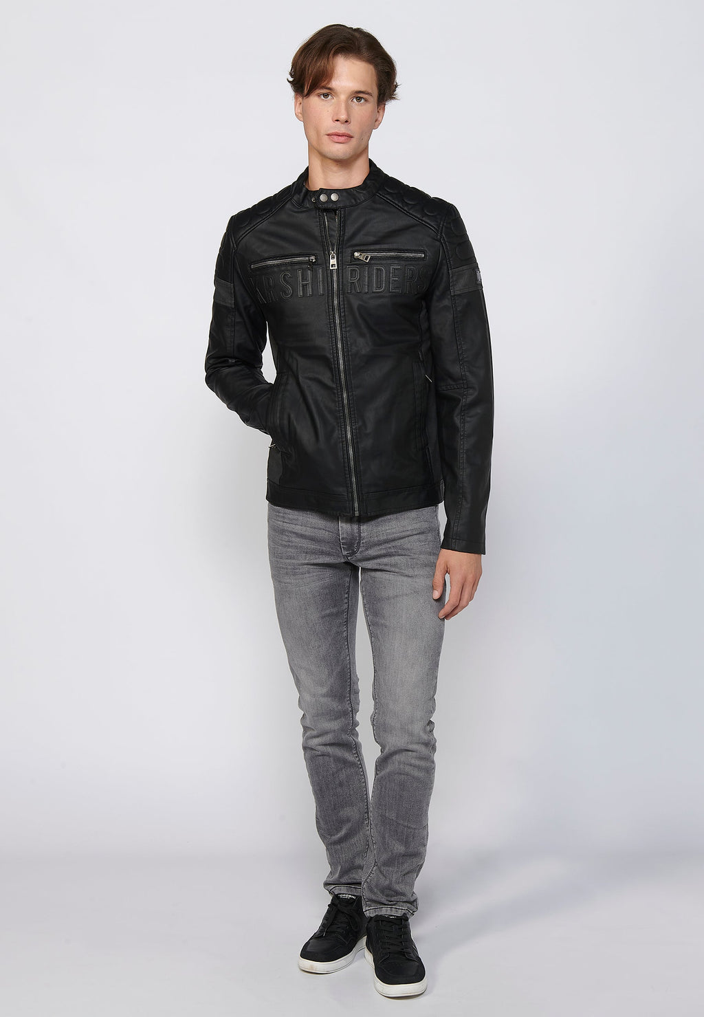 Chaqueta Biker Efecto Piel Cuello Alto Hombre – Koroshi Negra