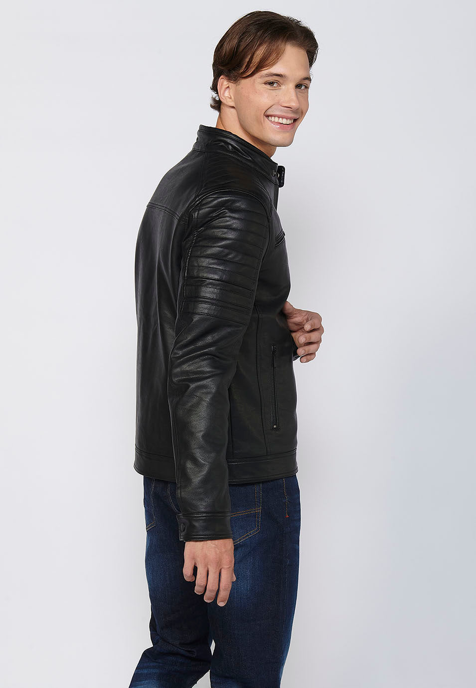 Chaqueta Biker Aspecto Efecto Piel Cuello Alto Hombre – Koroshi 2411JA09