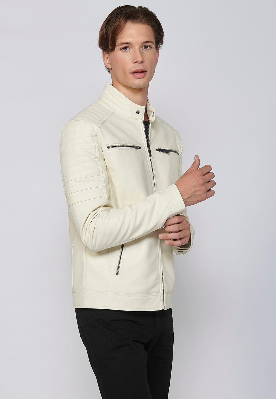Chaqueta Biker Aspecto Efecto Piel Cuello Alto Hombre – Koroshi 2411JA09