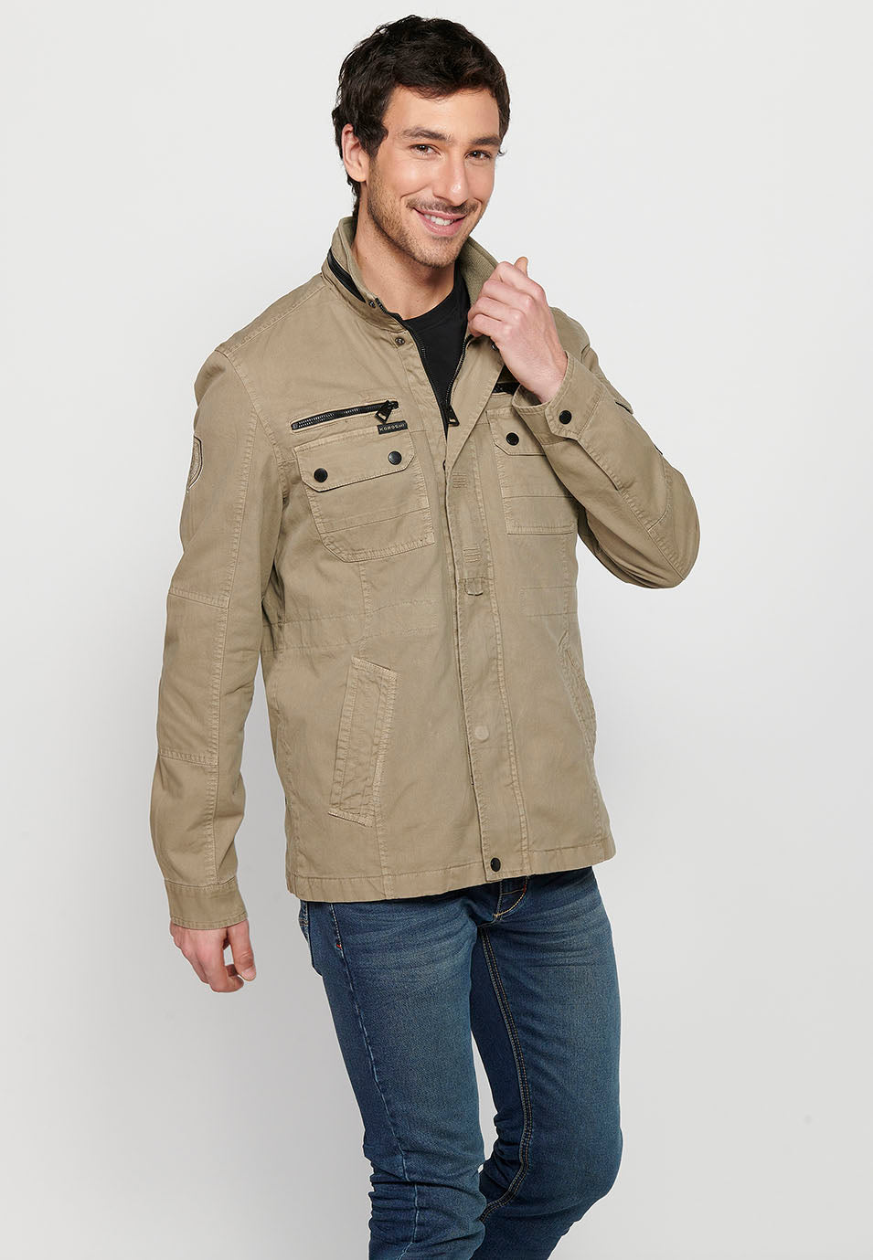 Chaqueta militar cuello alto con cremallera y botones Hombre – Koroshi 2411JA20