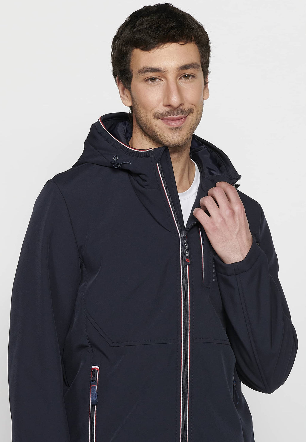 Chaqueta técnica con capucha y cremallera Hombre Azul Marino – Koroshi