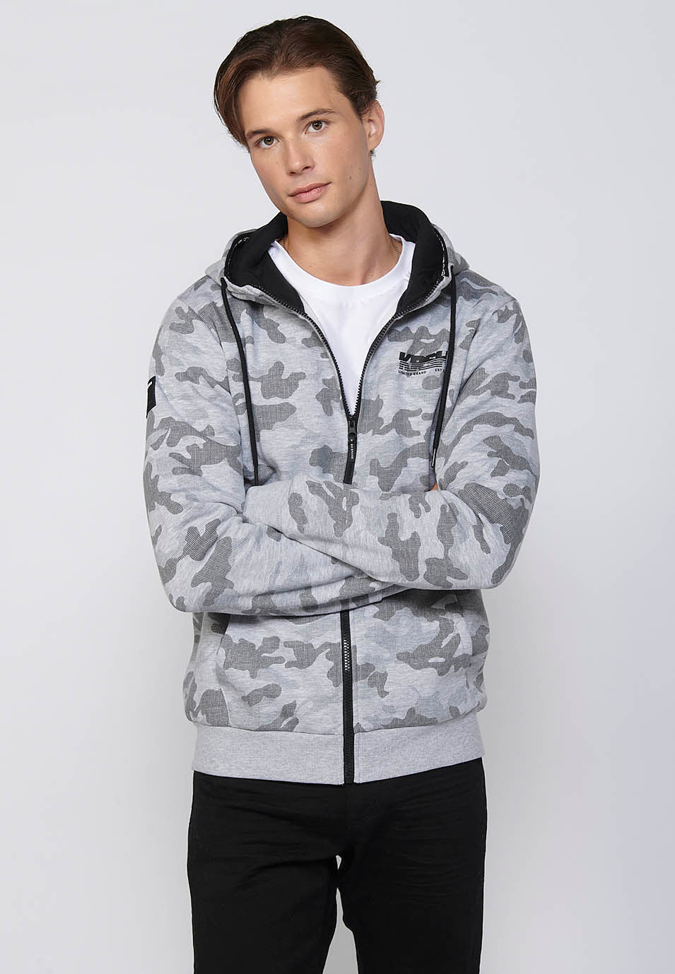 Chaqueta sudadera camuflaje con capucha y cremallera Hombre Gris – Koroshi