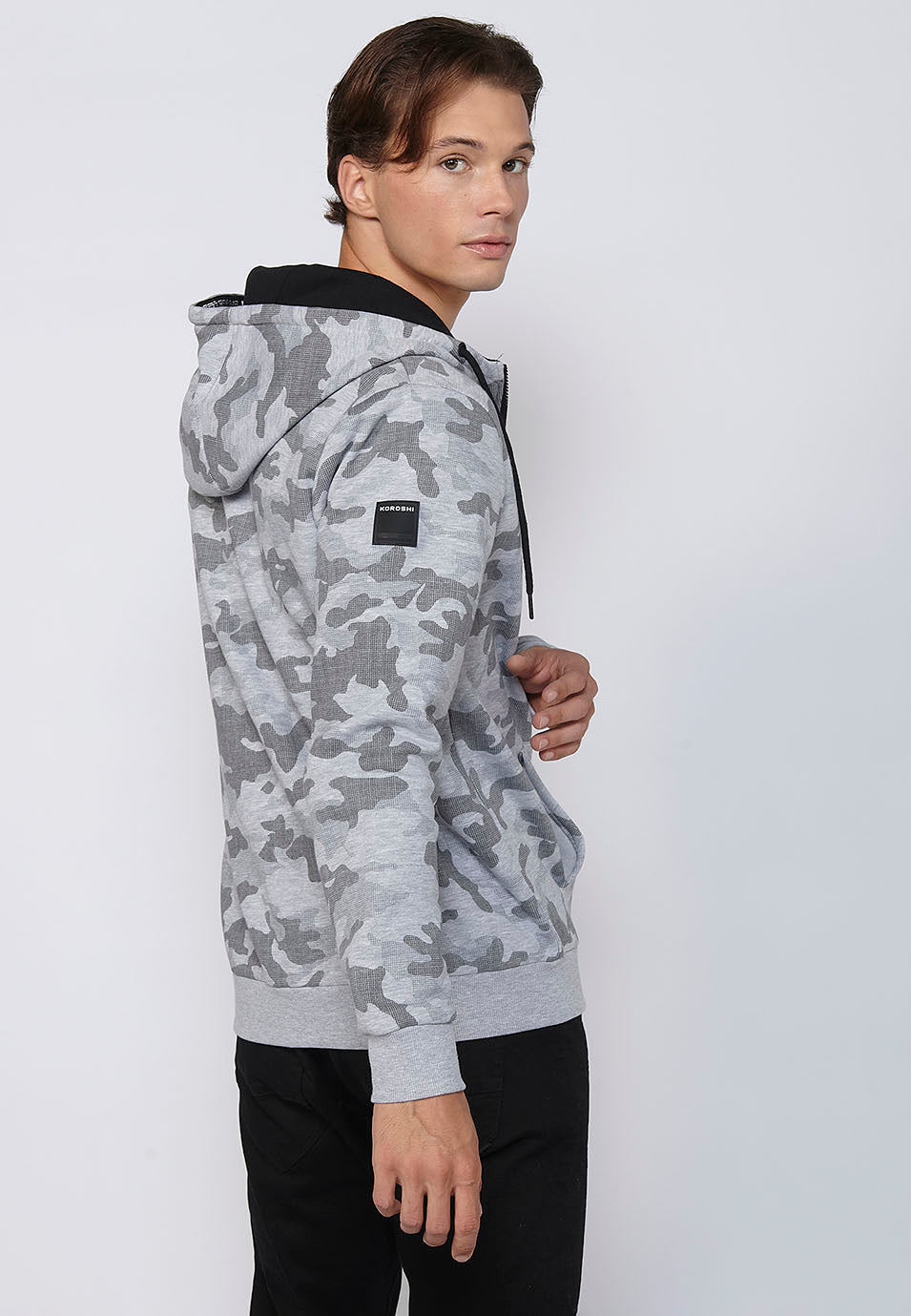 Chaqueta sudadera camuflaje con capucha y cremallera Hombre Gris – Koroshi