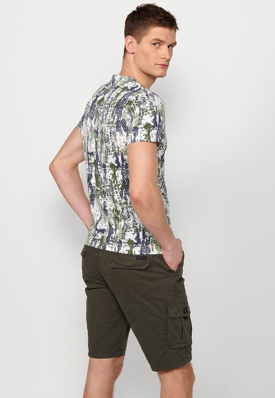 Camiseta Hombre Manga Corta Cuello Redondo Estampada Multicolor – Koroshi