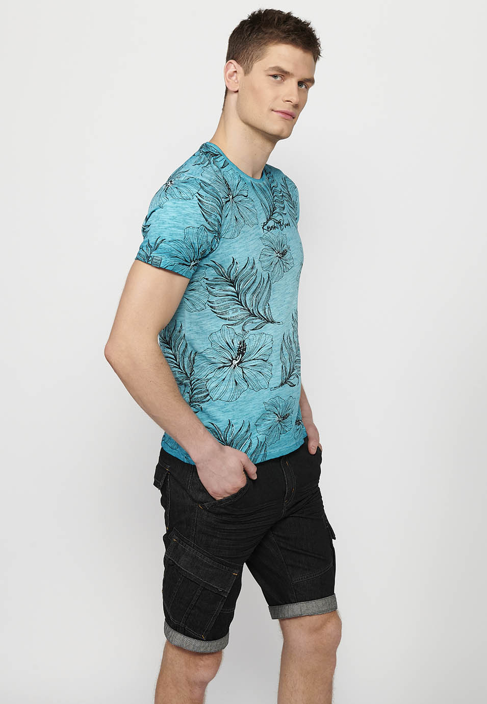 Camiseta Hombre Manga Corta Cuello Redondo Estampado Floral Menta – Koroshi