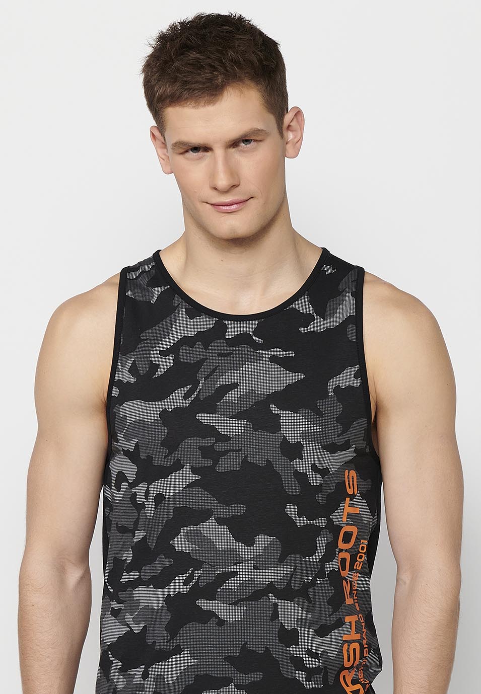 Camiseta Hombre Sin Mangas de Tirantes Estampado Camuflaje de Algodón – Koroshi Negro