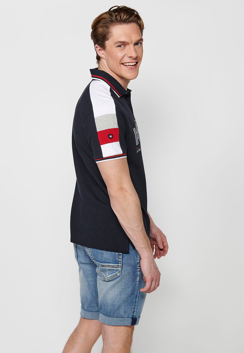 Polo Hombre Manga Corta Cuello Camisero Pique con Estampado – Koroshi 2411PC21