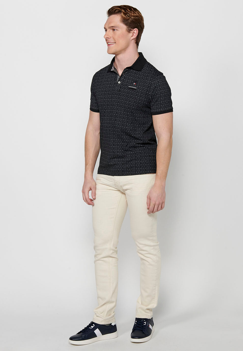 Polo Hombre Manga Corta Cuello Camisero con Estampado Geometrico – Koroshi Negro