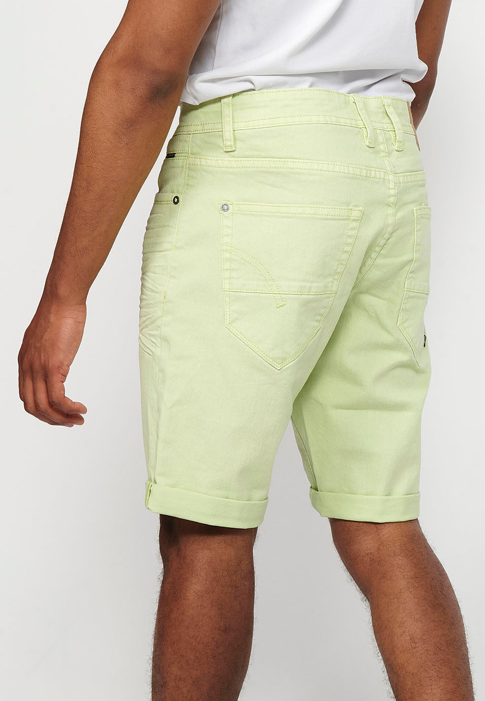 Bermuda Hombre Algodón con Vuelta 5 Bolsillos – Koroshi 2411PS00