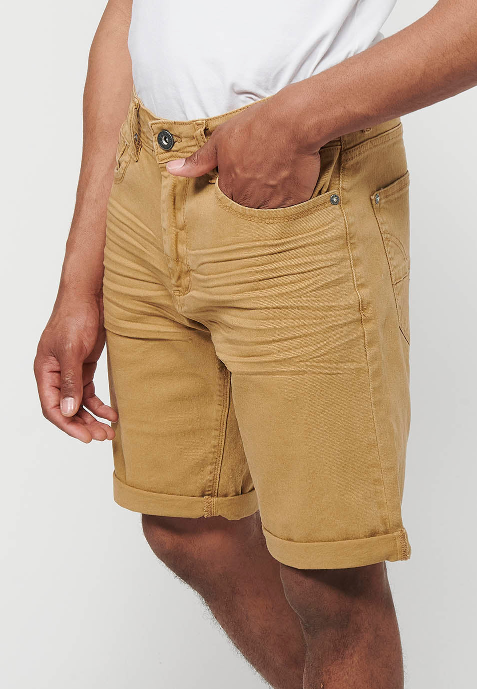 Bermuda Hombre Algodón con Vuelta 5 Bolsillos – Koroshi 2411PS00