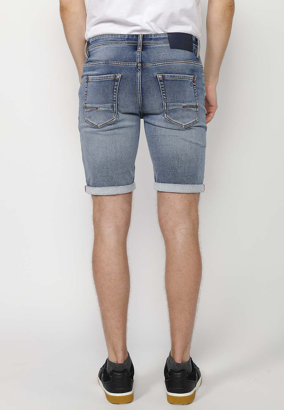 Bermuda Hombre Vaquera Acabado Vuelta Azul Claro – Koroshi 2411PS21