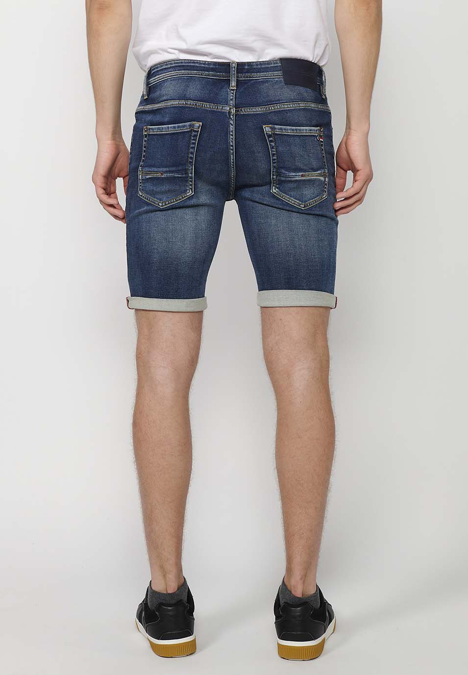 Bermuda Hombre Vaquera Acabado Vuelta Azul Medio – Koroshi 2411PS22