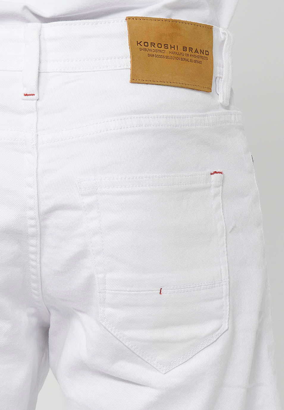 Bermuda Hombre Vaquera Acabado Vuelta Denim Blanco – Koroshi 2411PS35