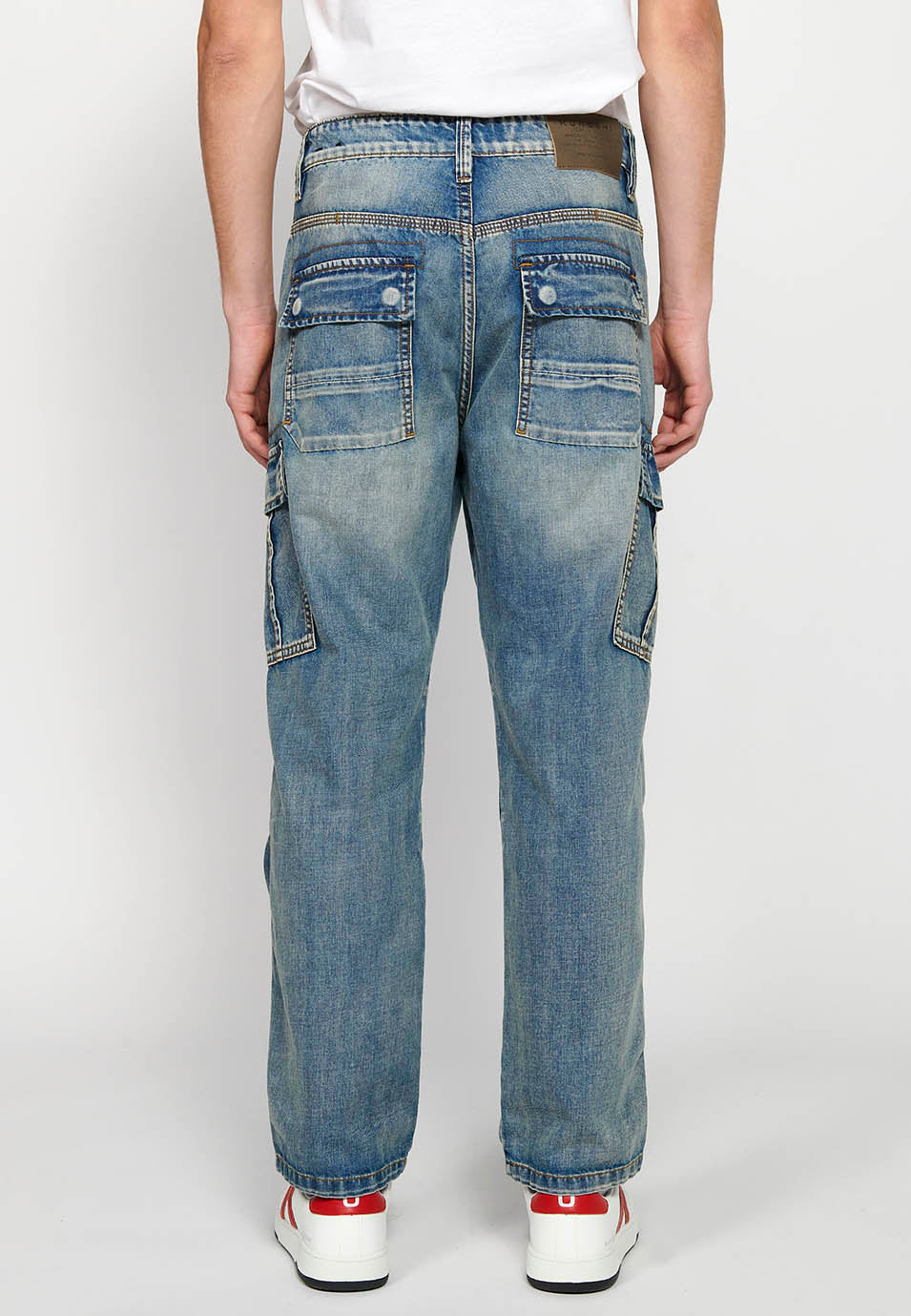 Pantalón Hombre Vaquero Cargo Azul Claro Corte Recto – Koroshi 2411PT70