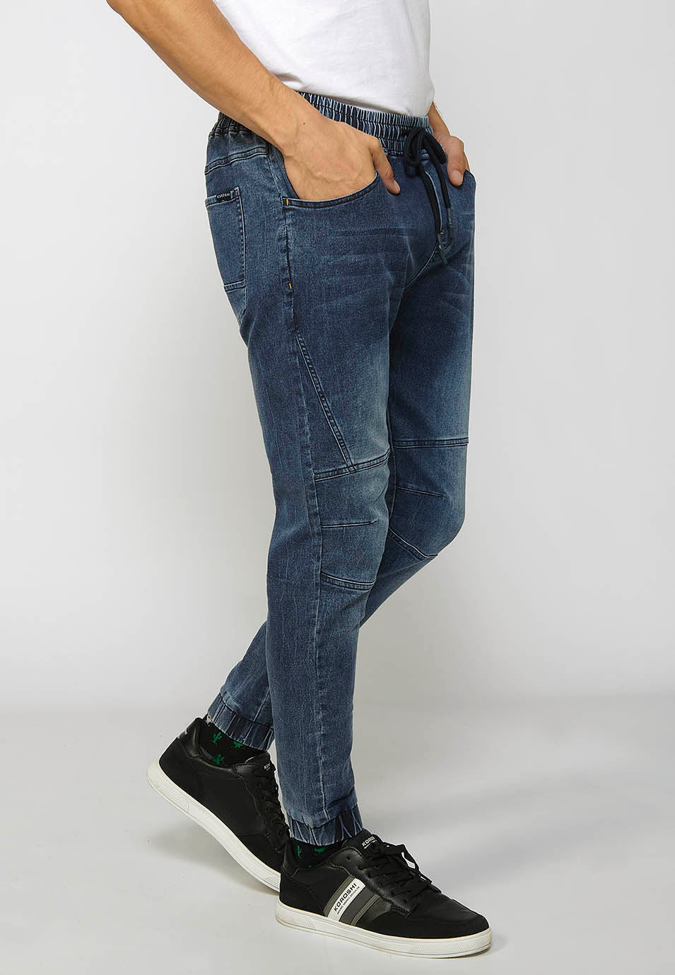 Pantalón Hombre Jogger Vaquero Slim Fit Puños Elásticos – Koroshi 2411PT85