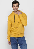 Sudadera Hombre con capucha y letras en relieve – Koroshi Amarillo
