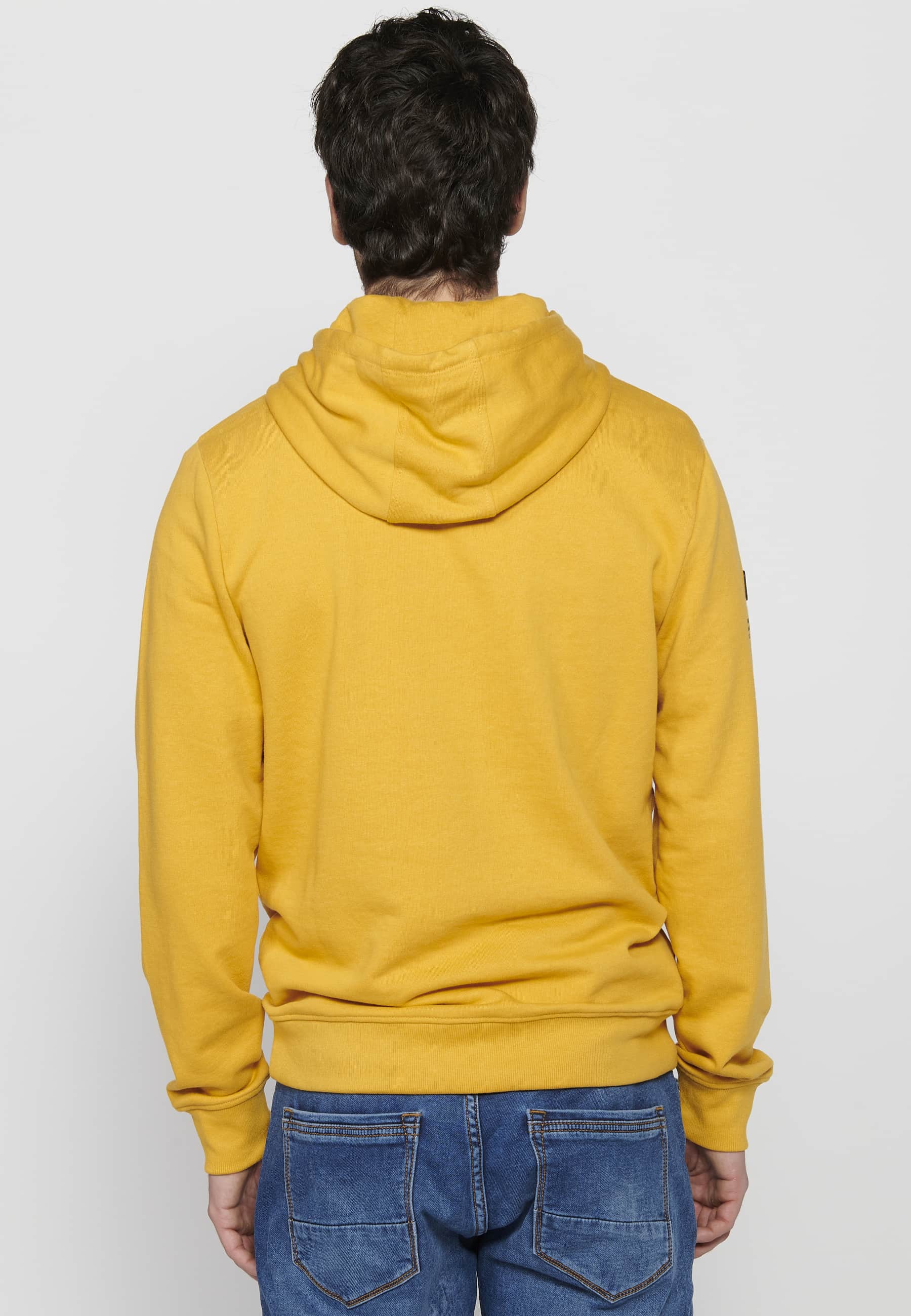 Sudadera Hombre con capucha y letras en relieve – Koroshi Amarillo