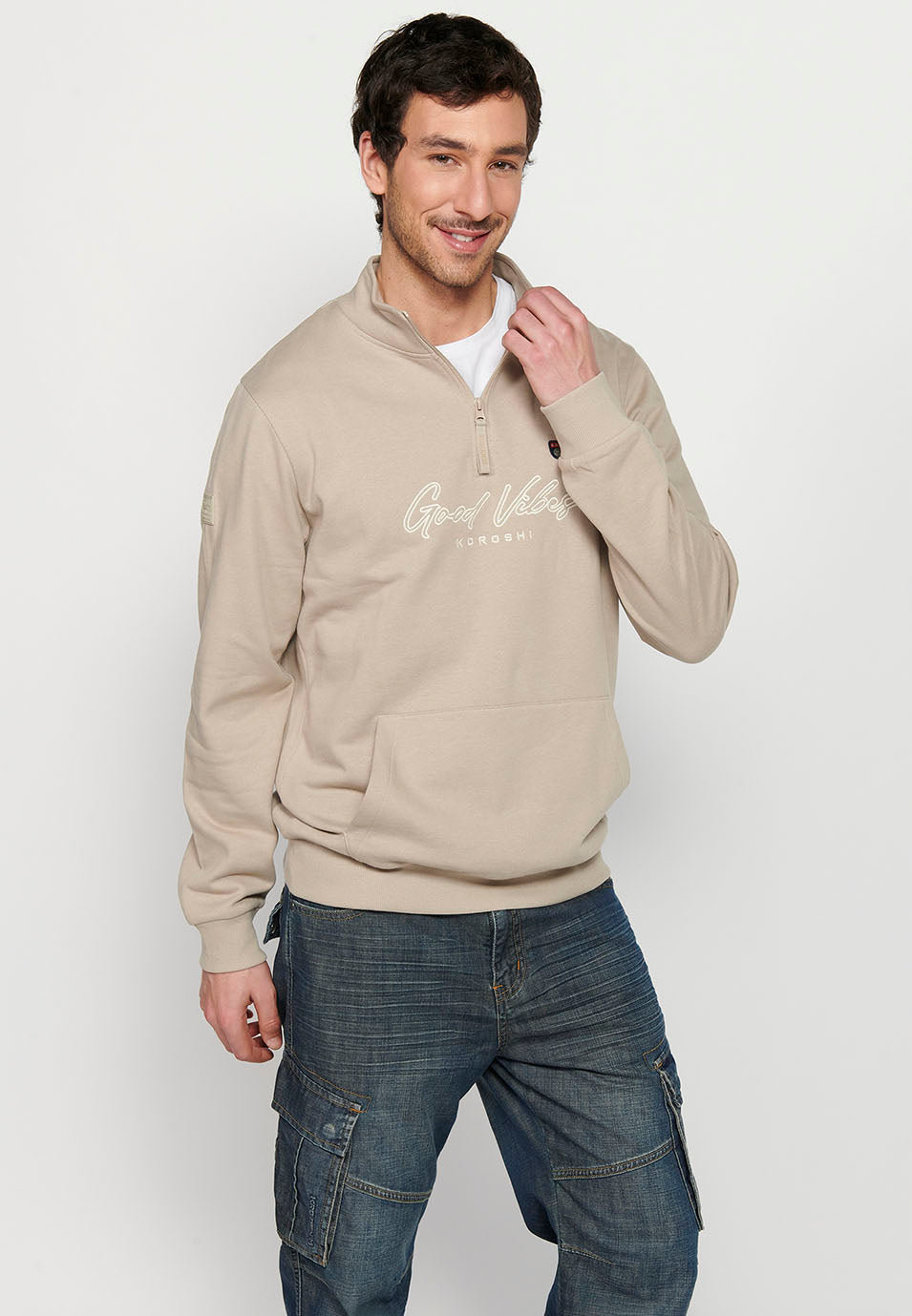 Sudadera Hombre cuello alto con media cremallera – Koroshi Piedra