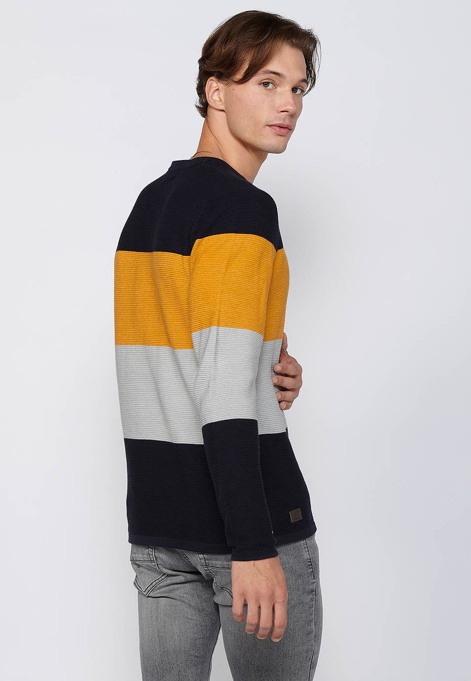 Jersey Hombre Cuello Redondo Punto Fino a Rayas – Koroshi 2411TR01