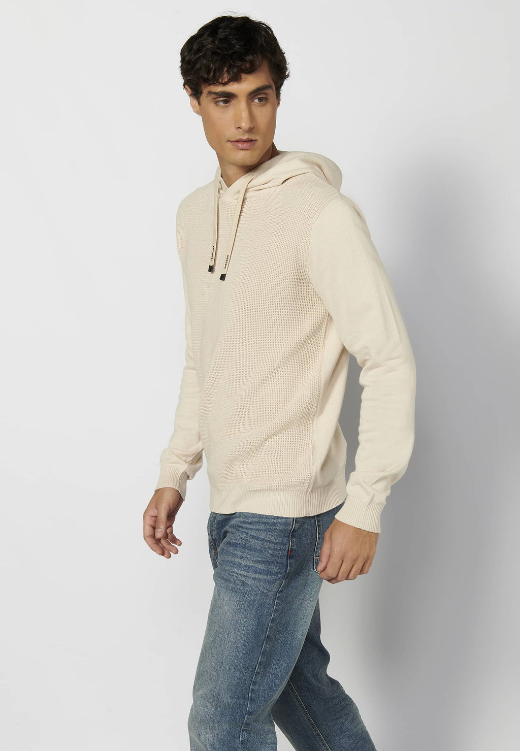 Jersey Hombre Capucha Punto Texturizado – Koroshi Crudo