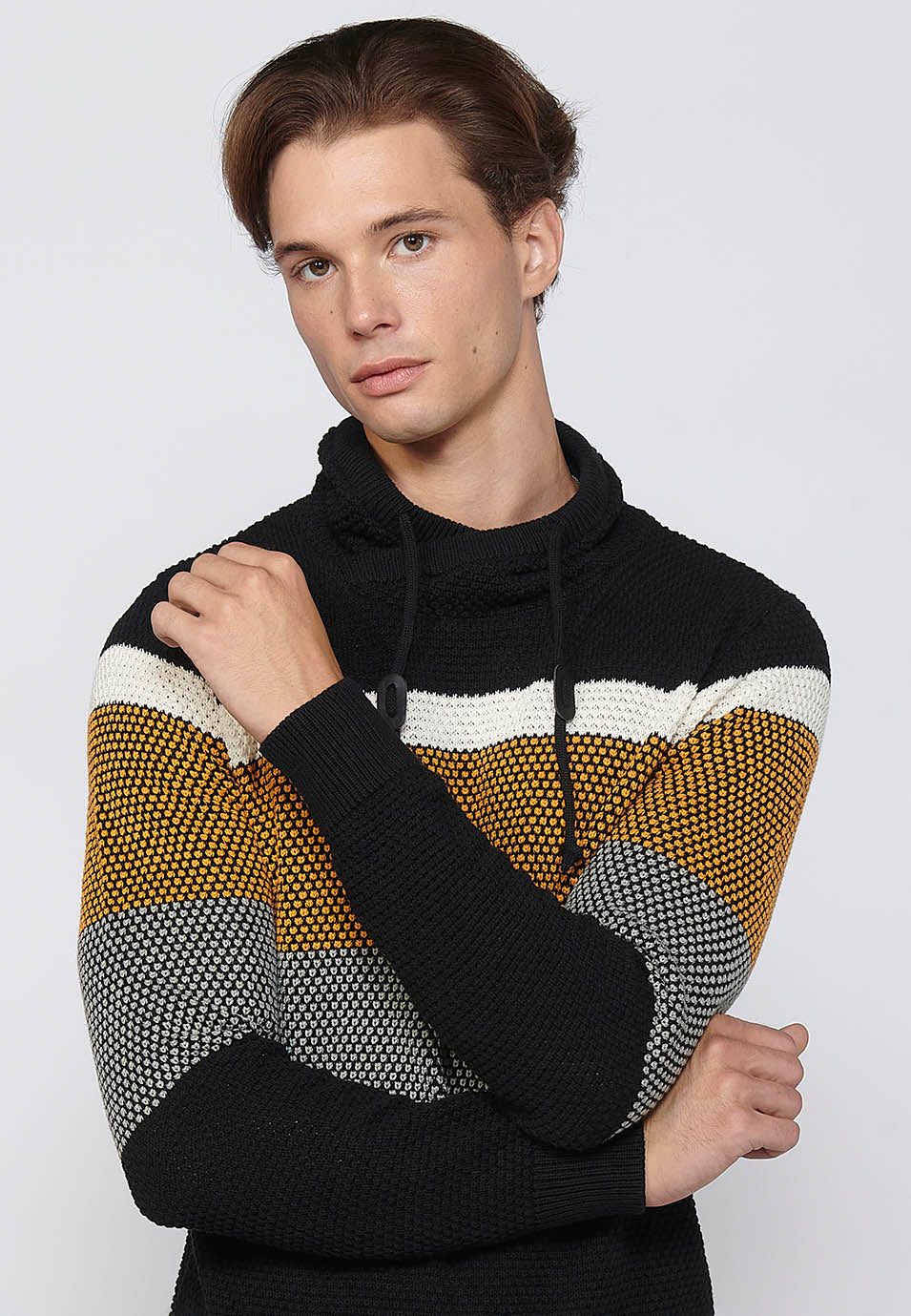 Jersey Hombre Cuello Alto Punto Grueso a Rayas – Koroshi 2411TR09