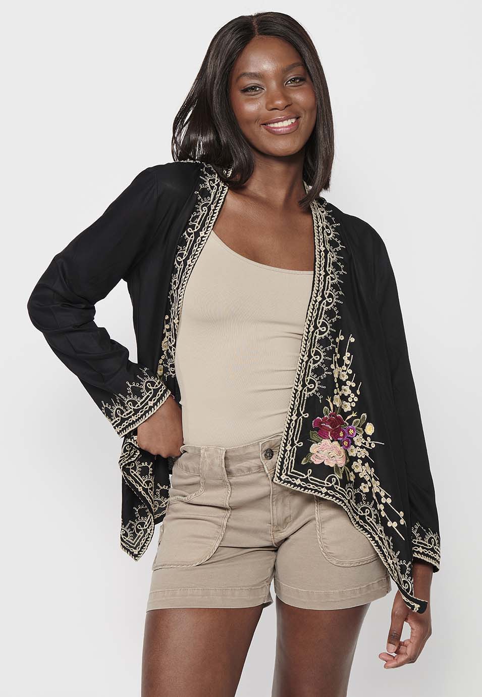 Chaqueta Mujer Abierta Bordado Floral – Koroshi Negro