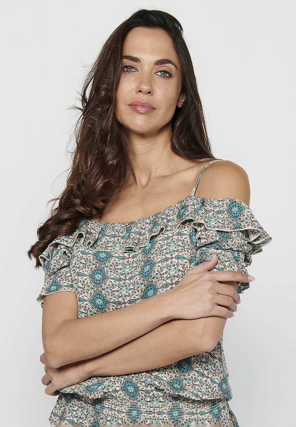 Blusa de manga corta con tirantes en los hombros y estampado floral para mujer | moda actual