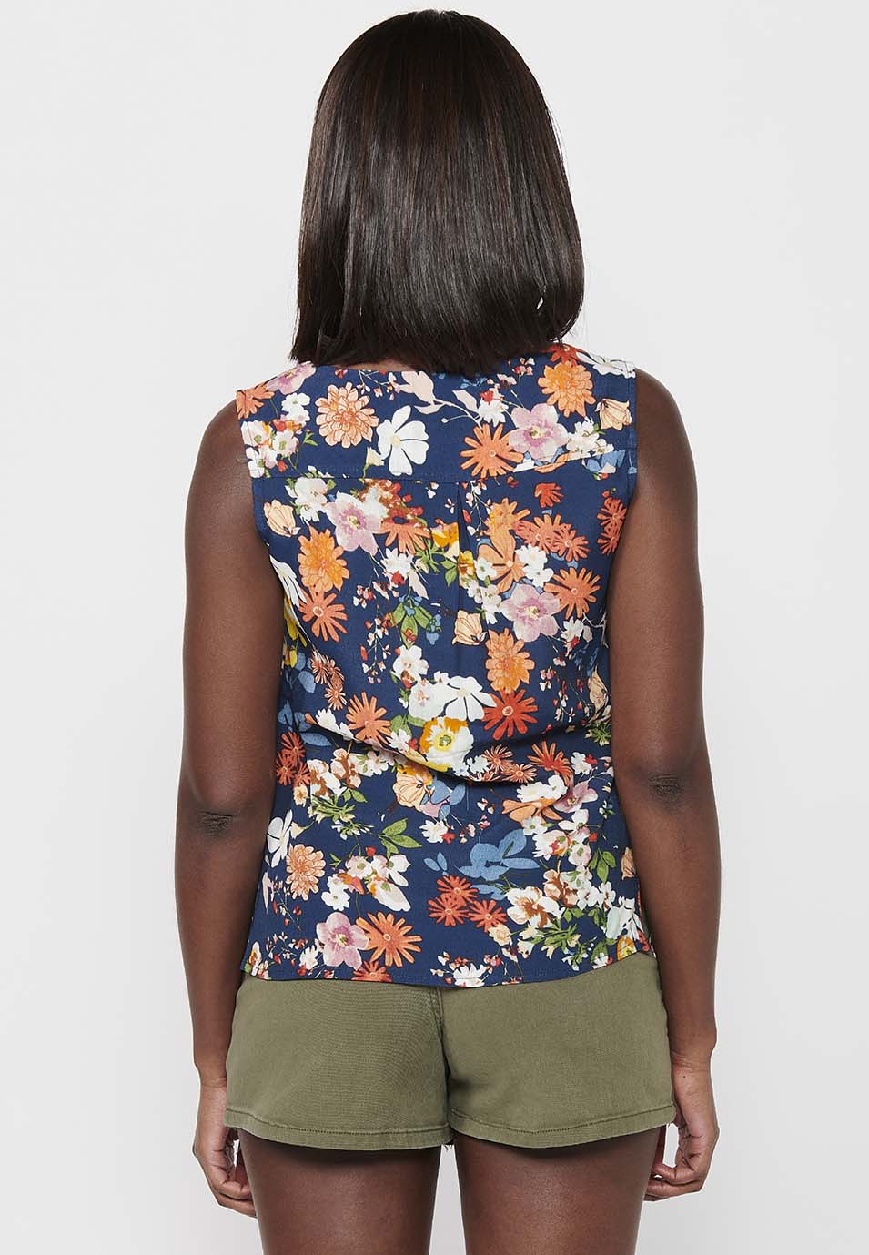 Blusa sin mangas de estilo camisero con cierre delantero con botones y estampado floral de multicolor para mujer | moda actual