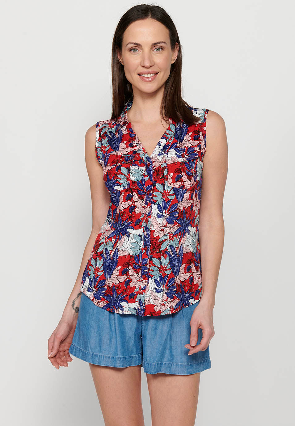 Blusa sin mangas, cuello v, cierre delantero con botones, estampado floral para mujer | moda actual