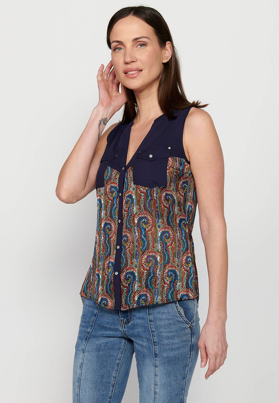 Blusa sin mangas con escote camisero y estampado floral de multicolor para mujer | moda actual