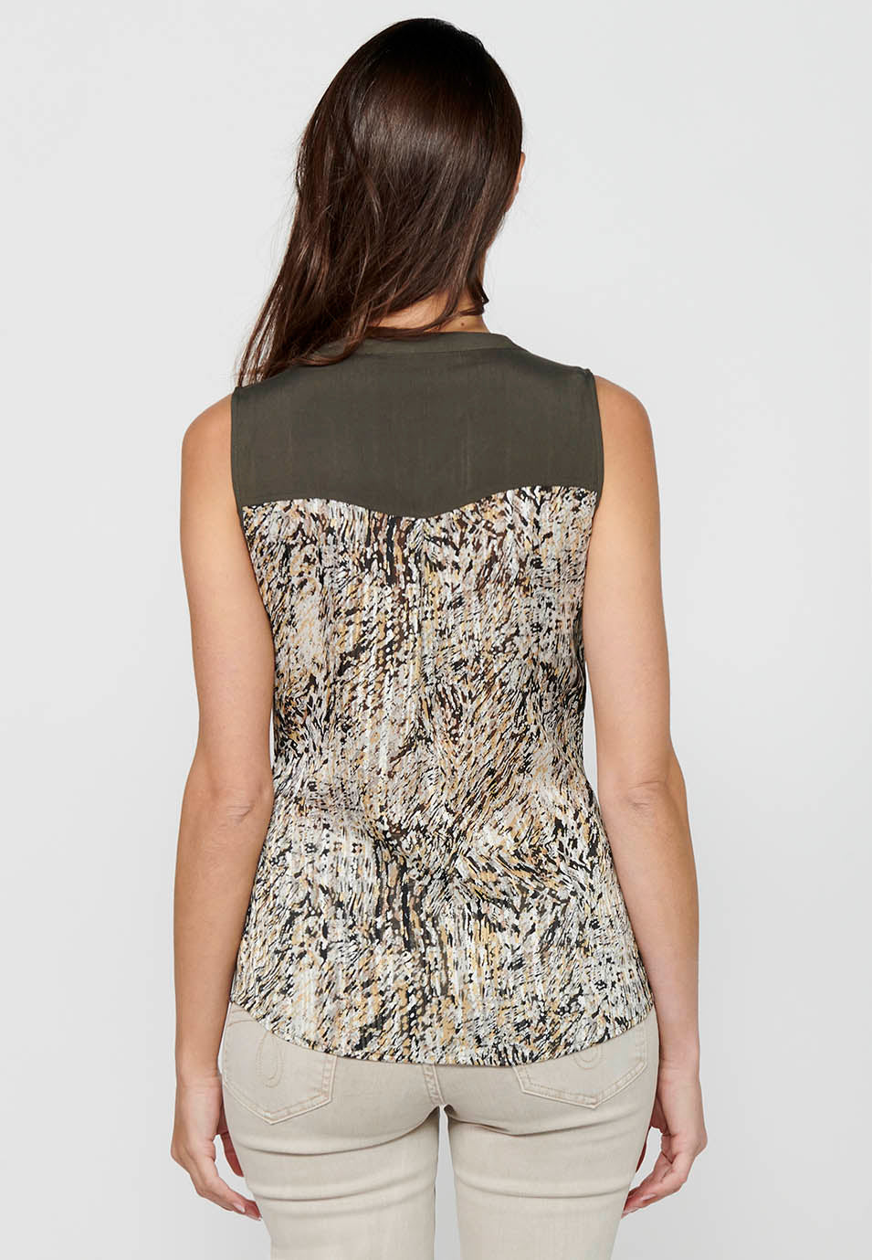 Blusa sin mangas con estillo camisero y cierre delantero con botones con estampado floral para mujer | moda actual