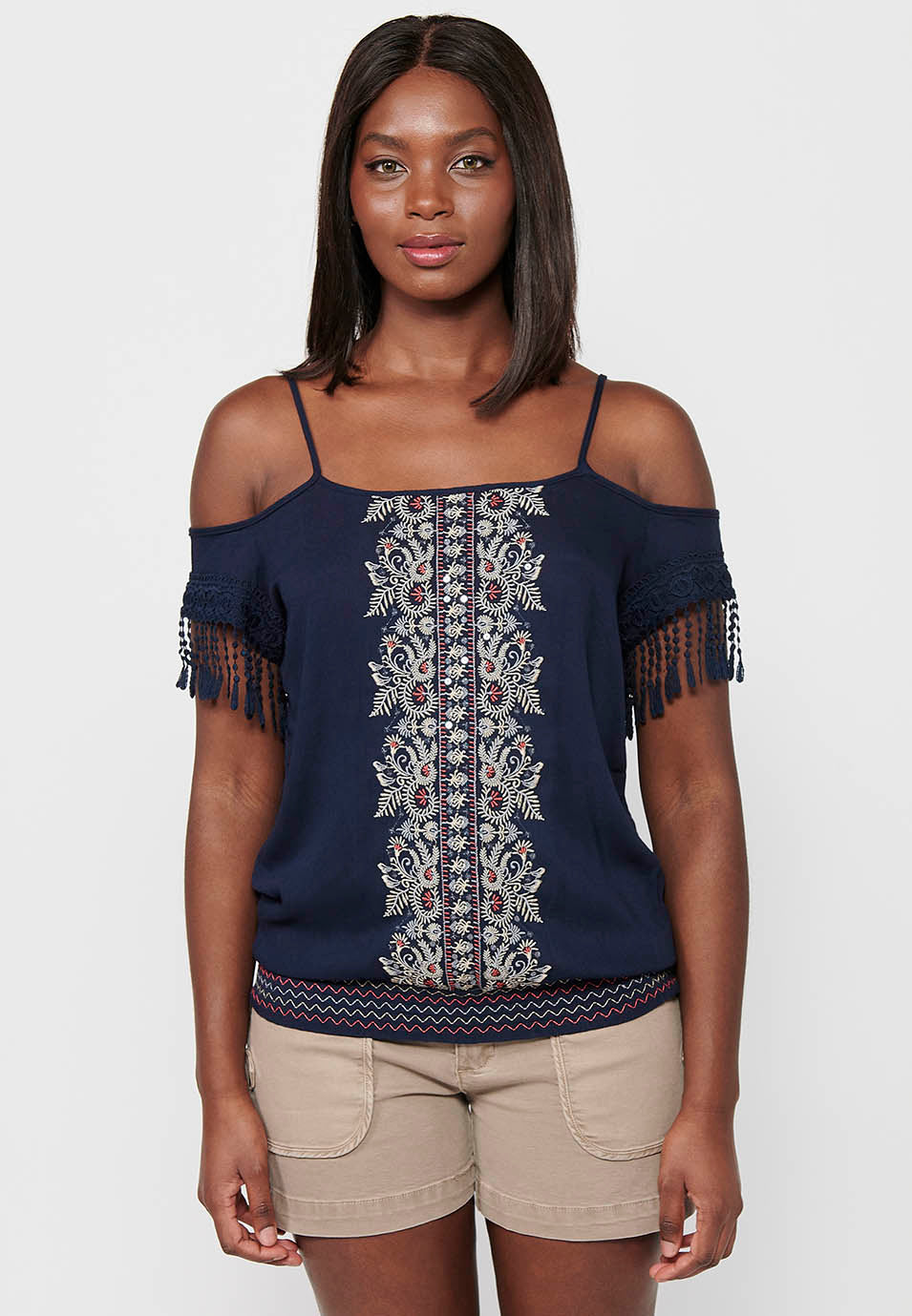 Blusa de tirantes con detalles bordados florales y escote redondo con cintura baja engomada para mujer | moda actual