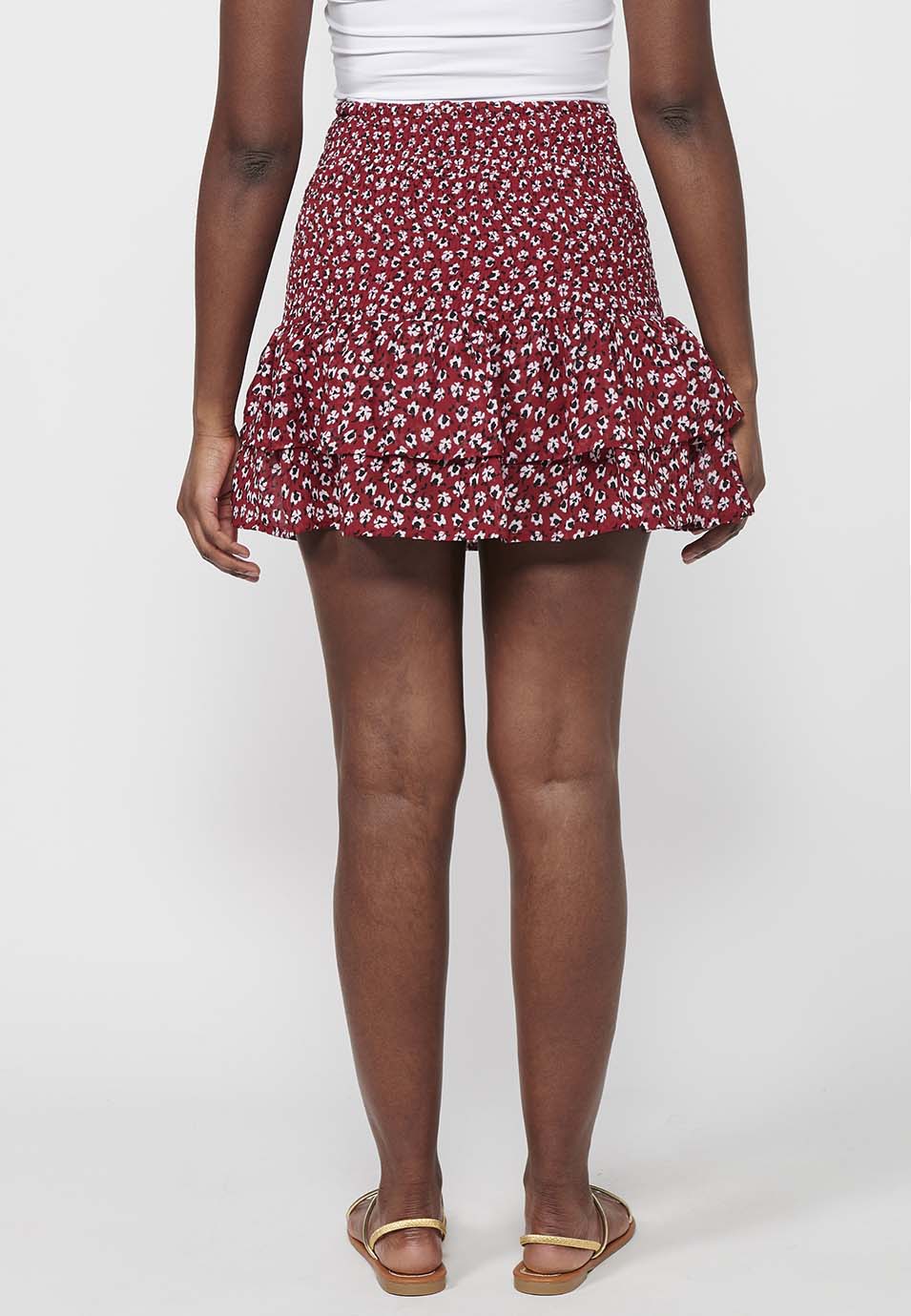 Falda corta con cintura engomada, estampado floral para mujer | moda actual