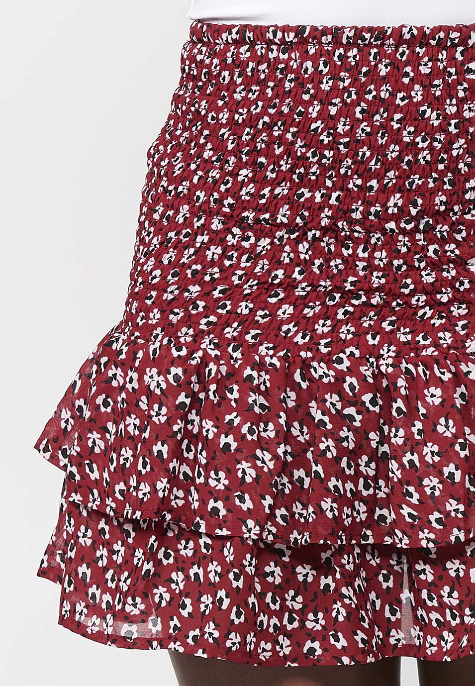 Falda corta con cintura engomada, estampado floral para mujer | moda actual