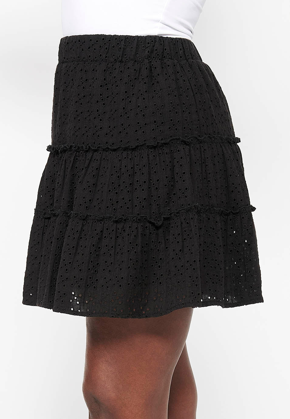 Falda corta de algodón con volante y ajustada en cintura con goma elástica con tela bordada para mujer | moda actual