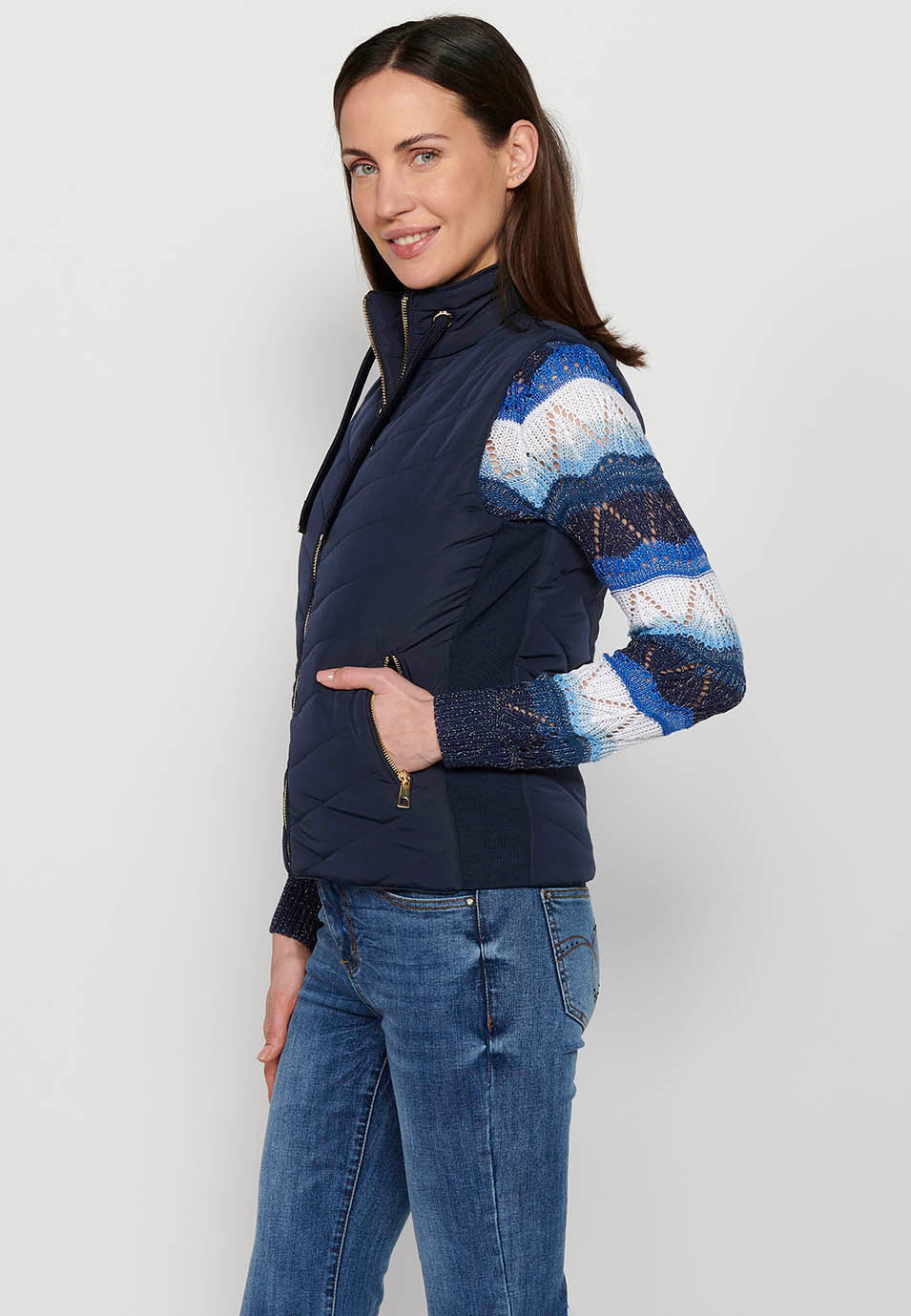 Chaleco acolchado de mujer con cuello alto – Koroshi Azul Marino
