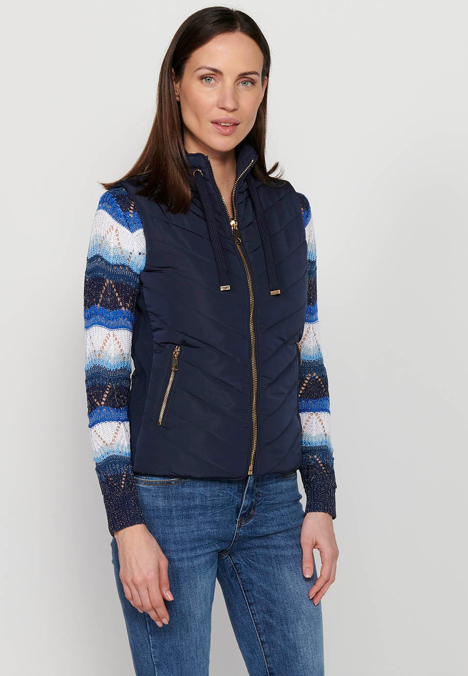 Chaleco acolchado de mujer con cuello alto – Koroshi Azul Marino