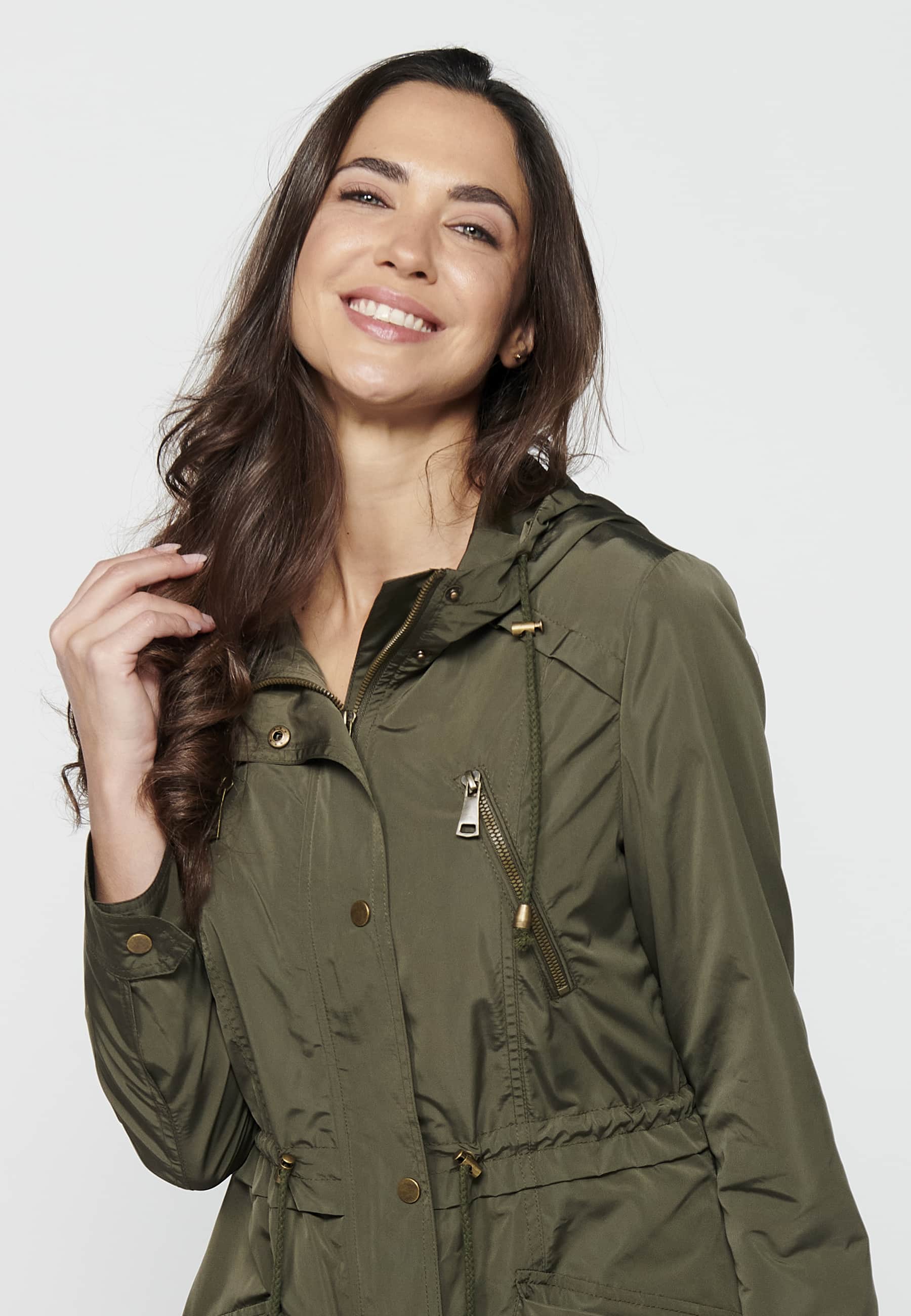 Parka de mujer con capucha – Koroshi 2412JA69