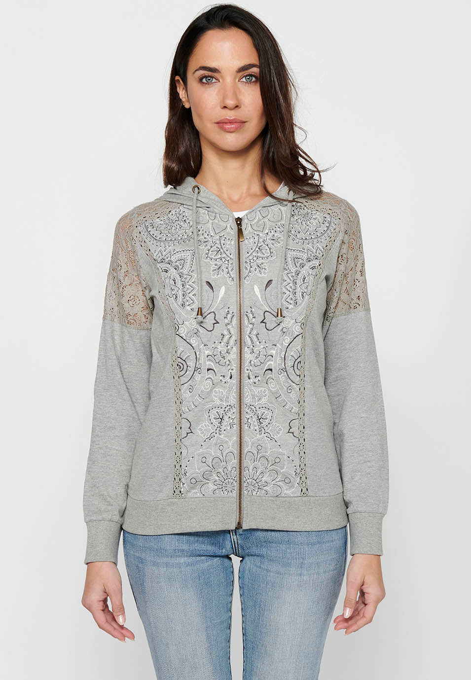 Sudadera chaqueta de mujer con capucha y blonda – Koroshi Gris