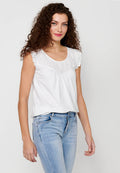Camiseta de manga corta de cuello redondo con volante en los hombros para mujer | moda actual