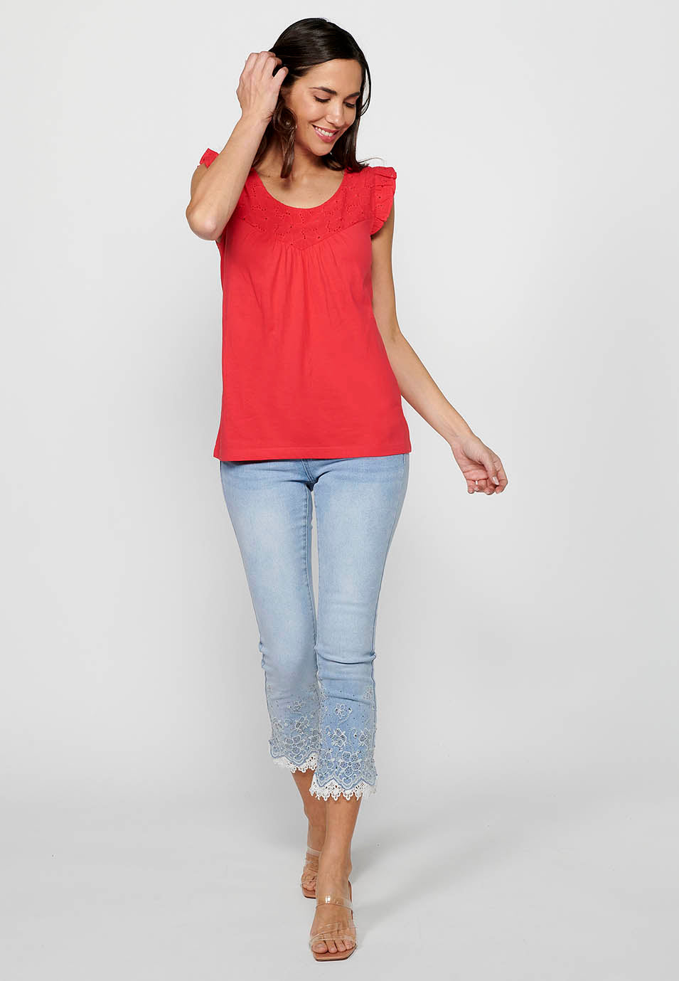 Camiseta de manga corta de cuello redondo con volante en los hombros para mujer | moda actual