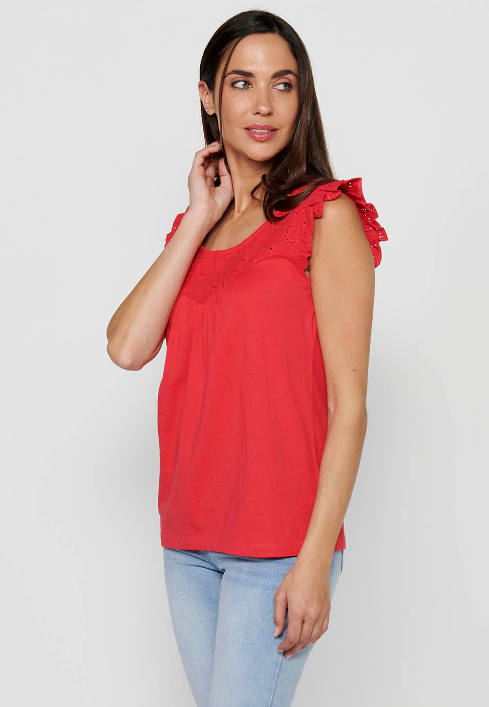 Camiseta de manga corta de cuello redondo con volante en los hombros para mujer | moda actual