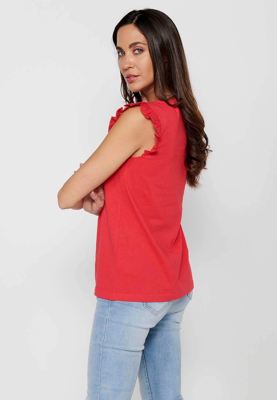 Camiseta de manga corta de cuello redondo con volante en los hombros para mujer | moda actual