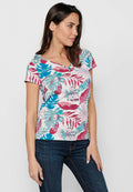 Camiseta de manga corta de algodón con escote pico con botones y estampado tropical de multicolor para mujer | moda actual