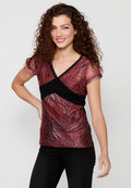 Camiseta de manga corta con escote de pico de granate para mujer | moda actual