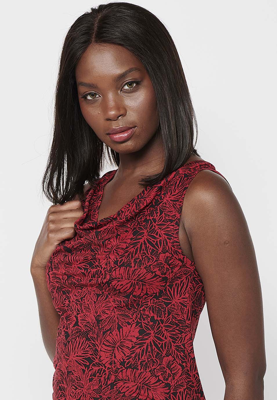 Camiseta sin mangas con escote barca holgado y acabado asimétrico con estampado floral para mujer | moda actual