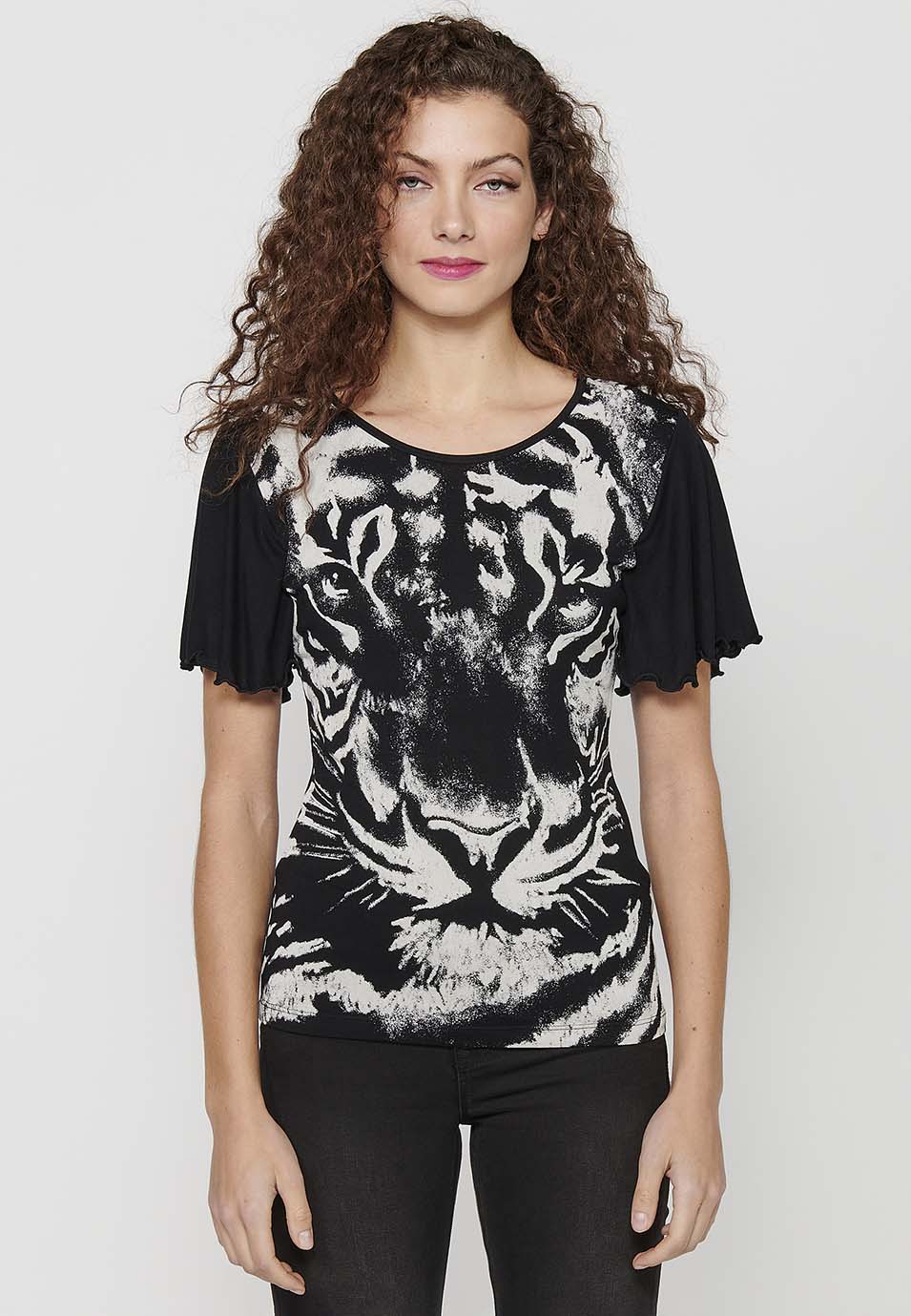 Camiseta top con mangas anchas y estampado delantero para mujer | moda actual