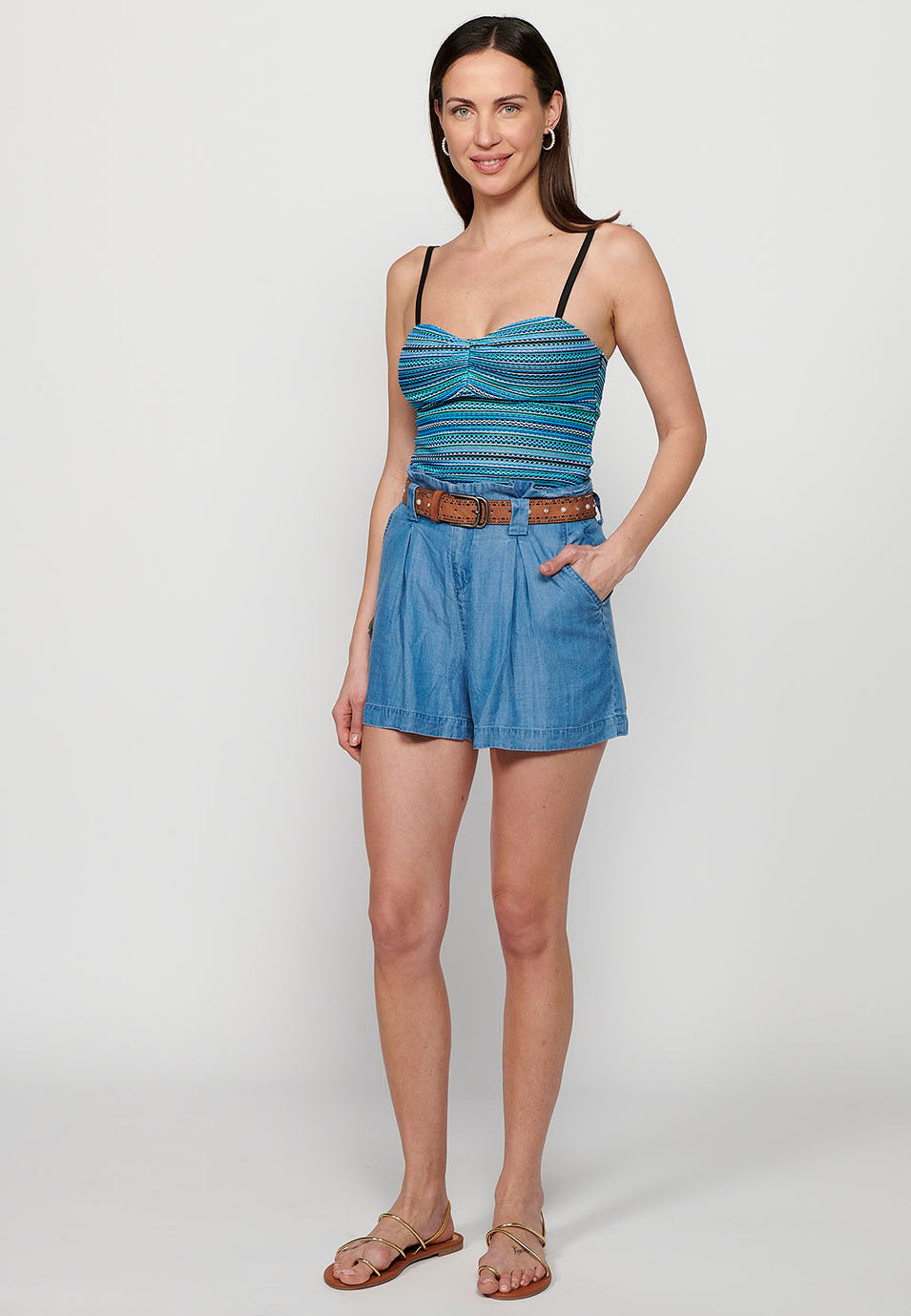Top de tirantes ajustables, acabado asimétrico, para mujer | moda actual